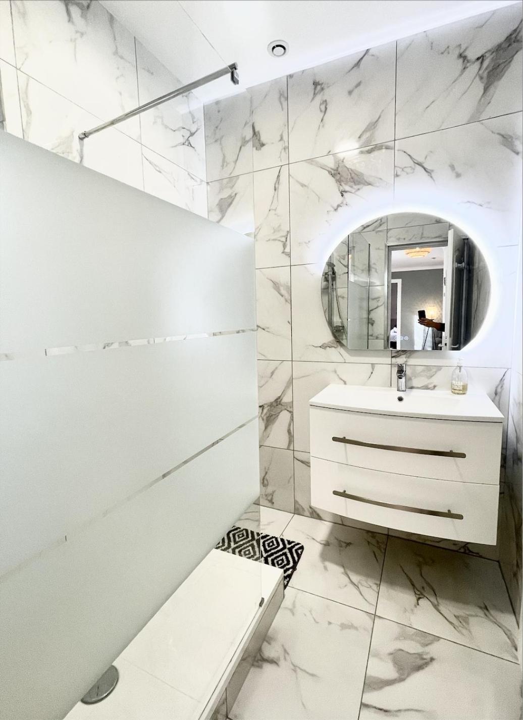 Le Golf Sauna - Cosy & Spa - 2 Chambres - 4 Pers Saint-Etienne  Eksteriør bilde